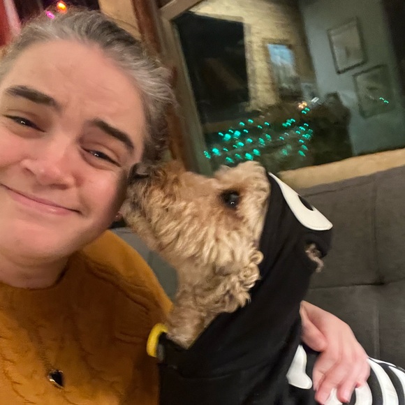 Meet your Posher, Allison - Picture 2 of 3